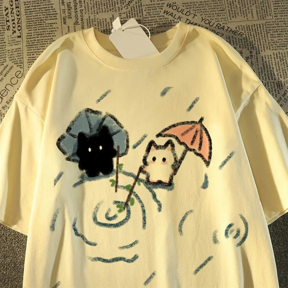 Short-sleeved T-shirt with A Cute Black and White Japanese Cat Pattern A Summer Short-sleeved Top.women Clothing Graphic Tshirts
